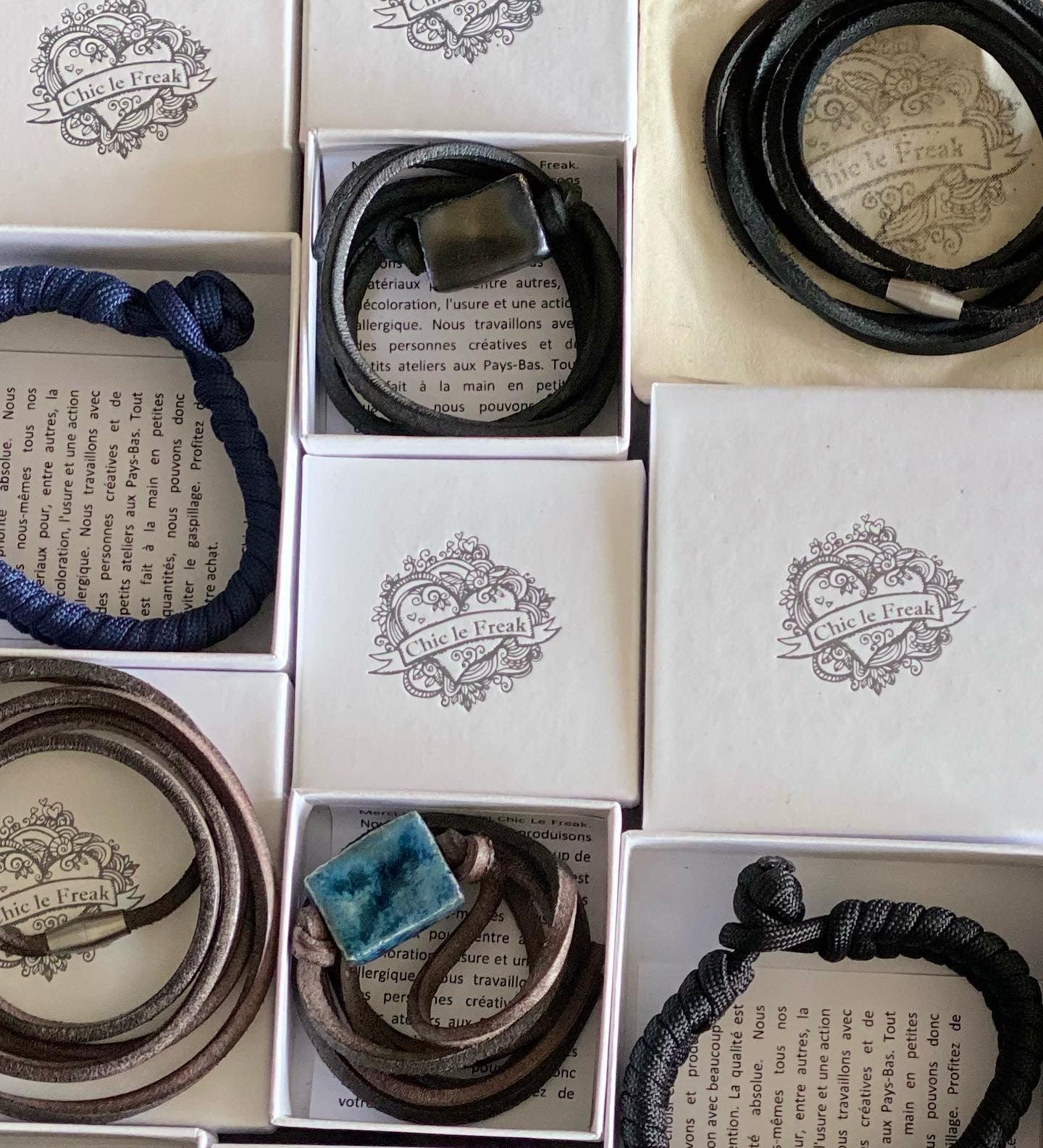Bracelet cuir & céramique noir Chic le Freak