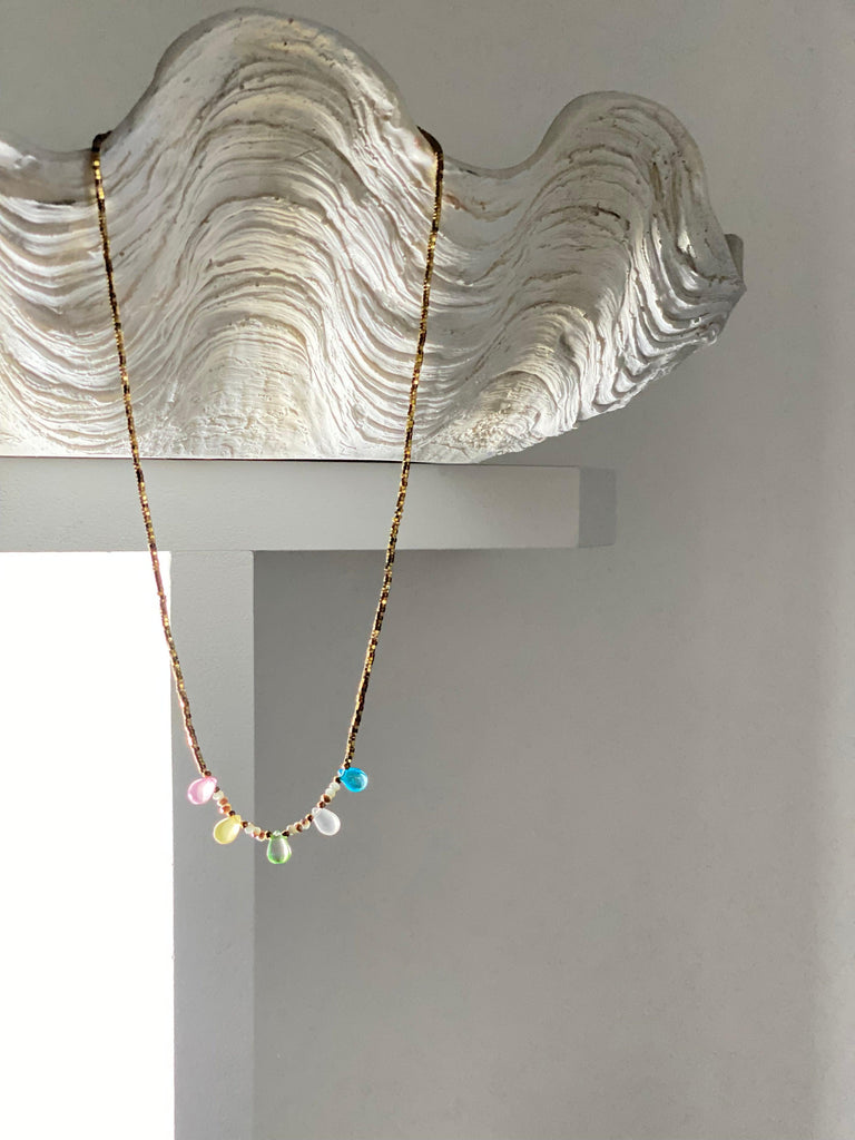 COLLIER "PEPITES" - 50cm - doré - multicolore Lèse-Majesté