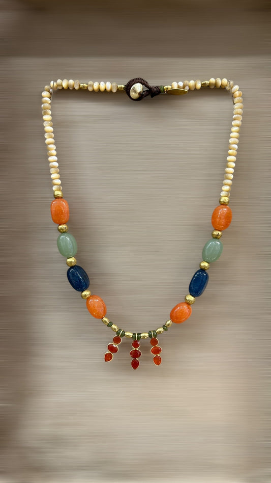 TANIT – ORANGÉ / VERT D'EAU / BLEU MARINE / BEIGE LÈSE-MAJESTÉ