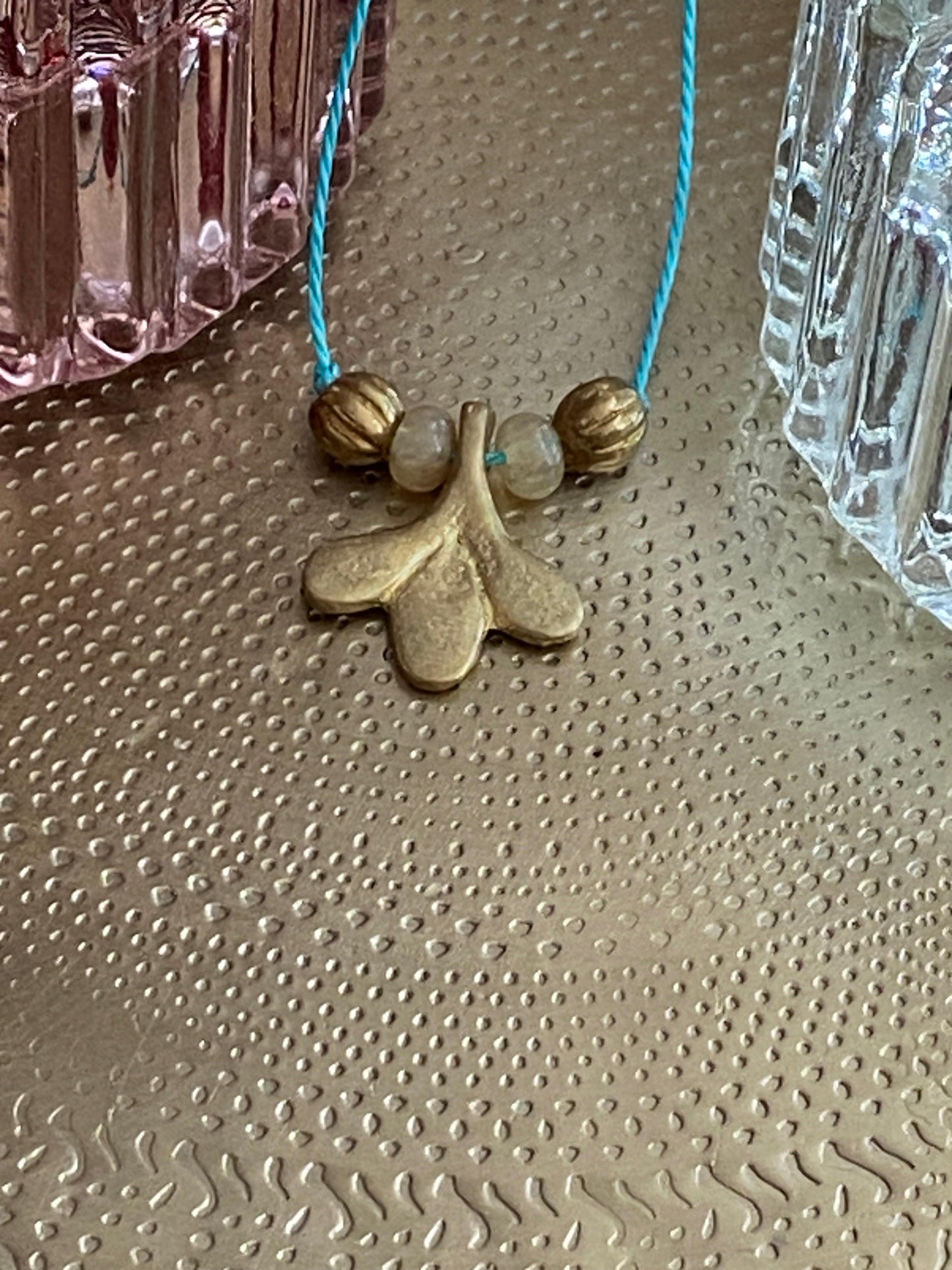 COLLIER "BABY MALTE" LESE-MAJESTE