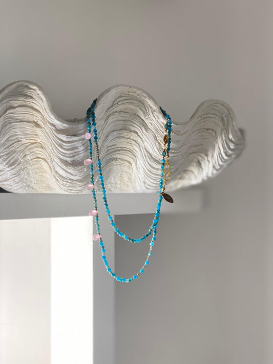 SAUTOIR "PEPITES" - 100cm - doré - Turquoise & rose pâle - Apatite Lèse-Majesté