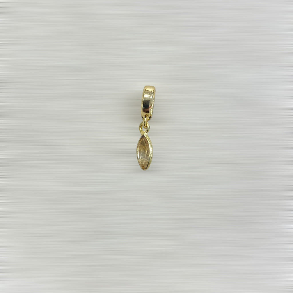 AMULETTE AURA TOPAZE – 1 CM (Plaqué or) LÈSE-MAJESTÉ