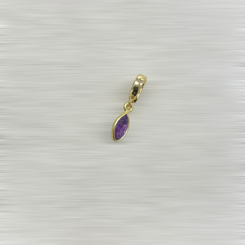 AMULETTE AURA AMÉTHYSTE – 1 CM (Plaqué or) LÈSE-MAJESTÉ