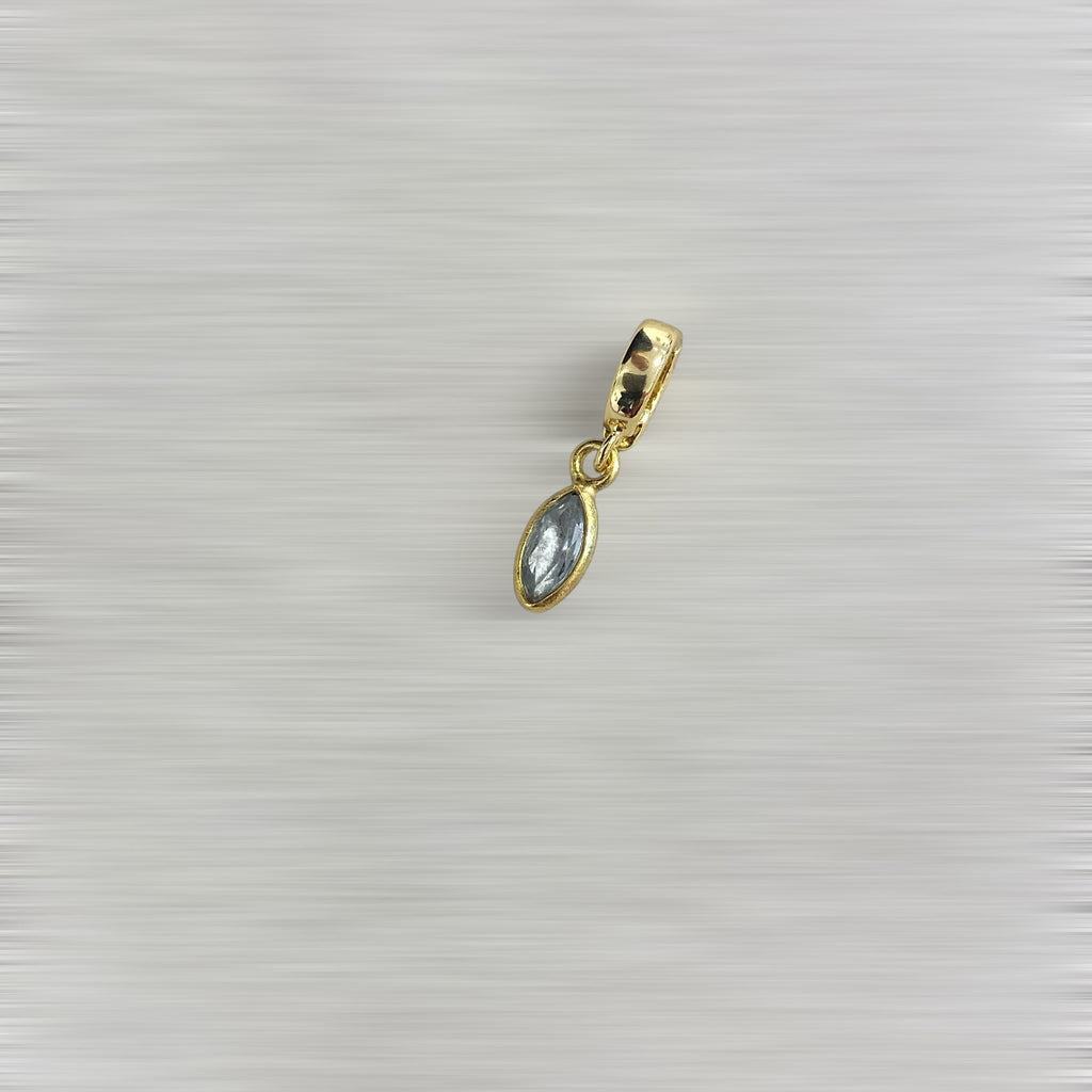 AMULETTE AURA LABRADORITE – 1 CM (ARGENT PLAQUÉ OR) LÈSE-MAJESTÉ