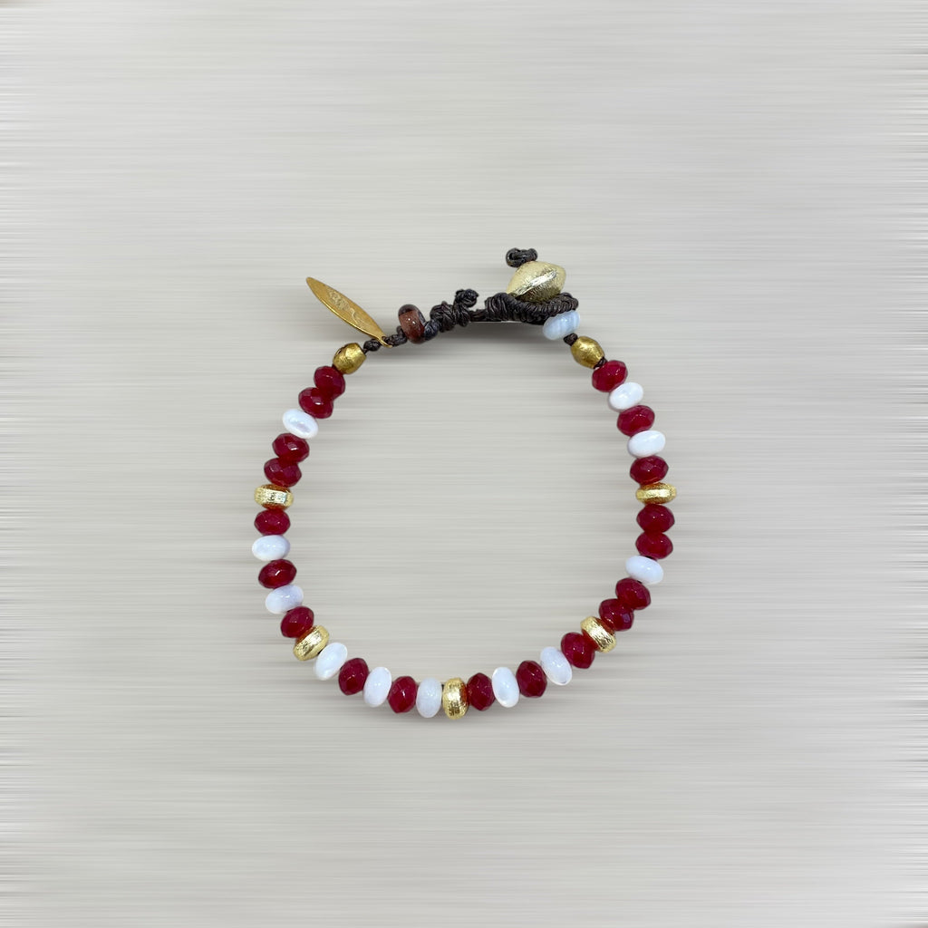 BRACELET ÉLIXIR (calcédoine & nacre / rouge & blanc) – 20 CM Lèse-Majesté