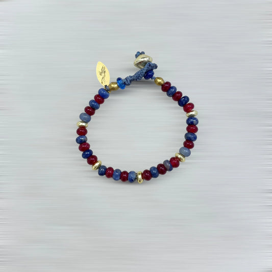 BRACELET ÉLIXIR (aventurine & sodalite / bleu jean & rouge) – 20 CM Lèse-Majesté