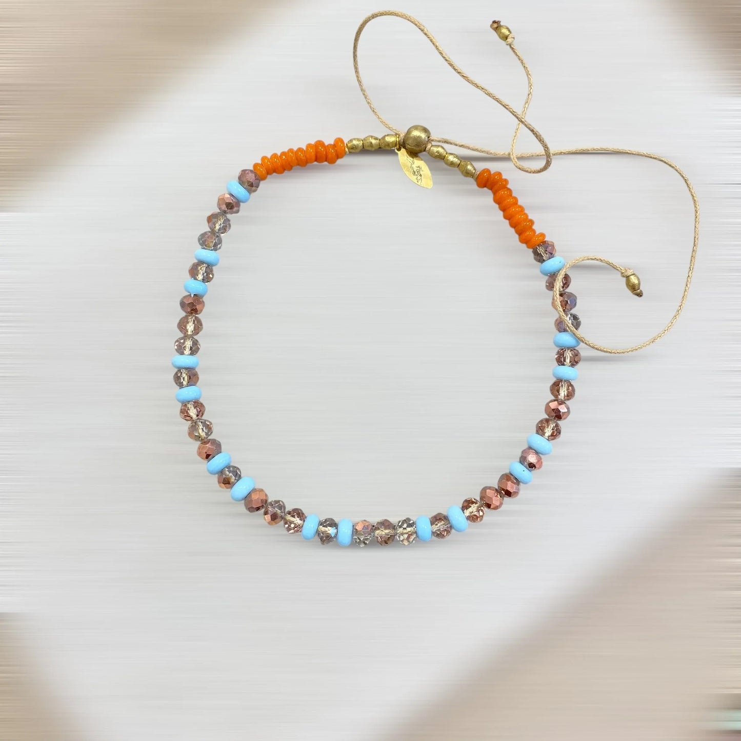 COLLIER CORDON NOMADE BOHÈME (verre & cristall / turquoise & orange & nude) – AJUSTABLE Lèse-Majesté
