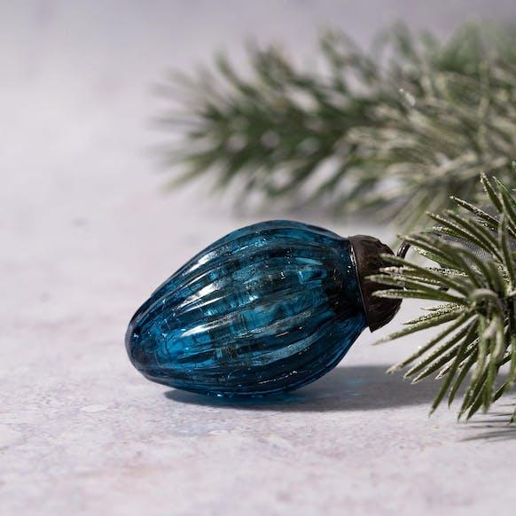 Petite pomme de pin en verre craquelé bleu roi 1" BOLLYWOOD CHRISTMAS
