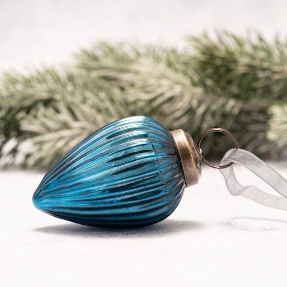 Pomme de pin en verre nervuré bleu roi 2" BOLLYWOOD CHRISTMAS