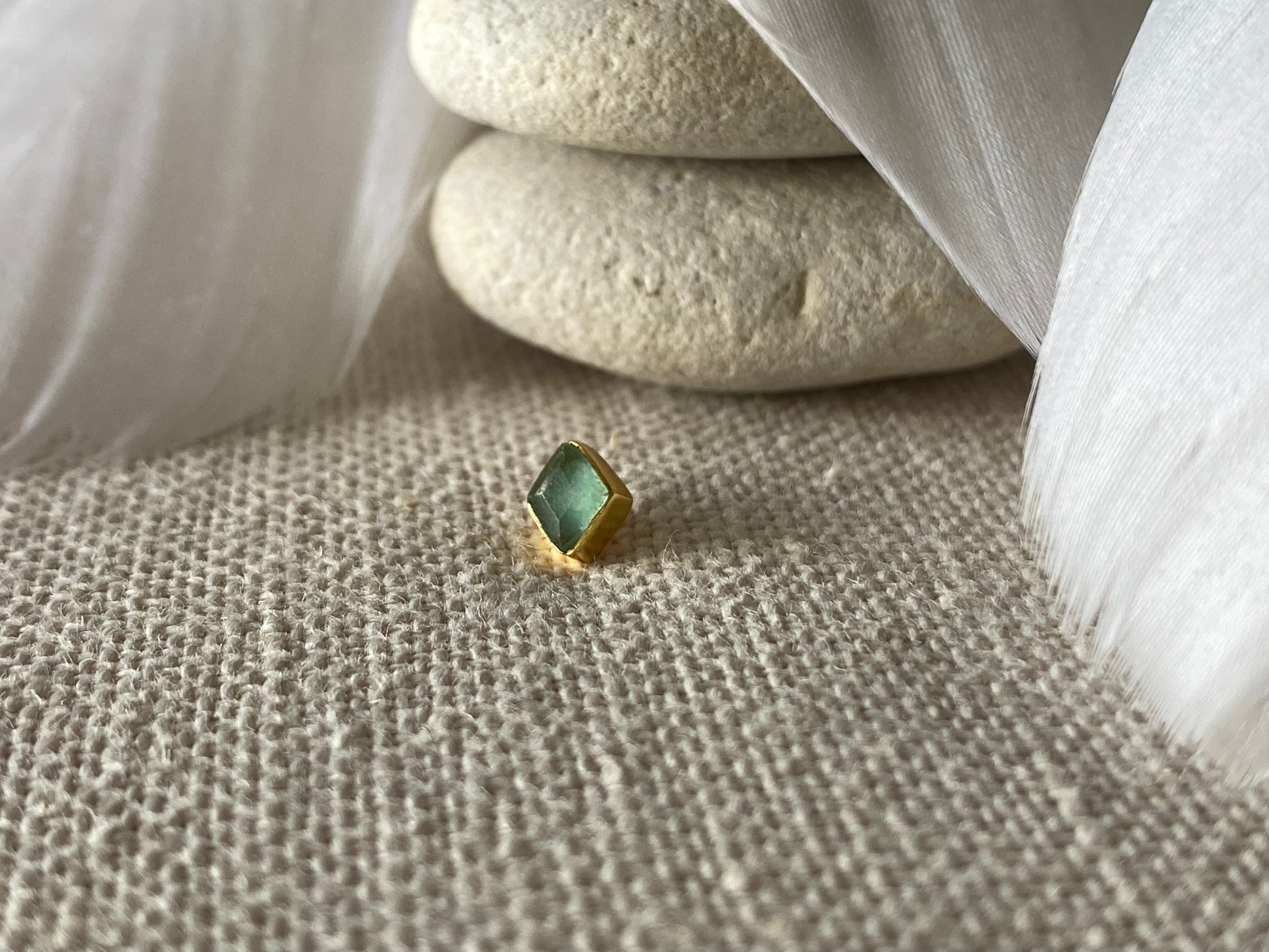 PUCE "DIAMOND" CHRYSOPRASE LESE-MAJESTE