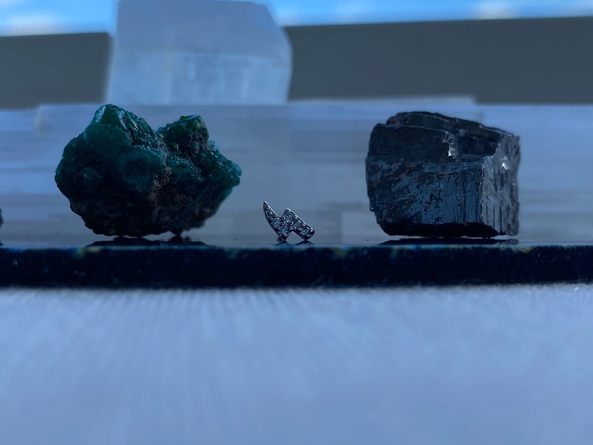 PUCE "THUNDER" zircons - Argent LESE-MAJESTE